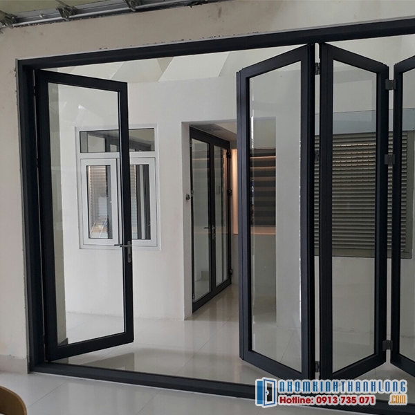 Cửa nhôm xingfa 08