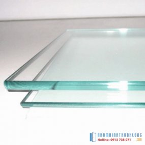 Kính cường lực 05