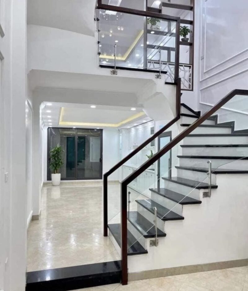 Cầu Thang Kính 08