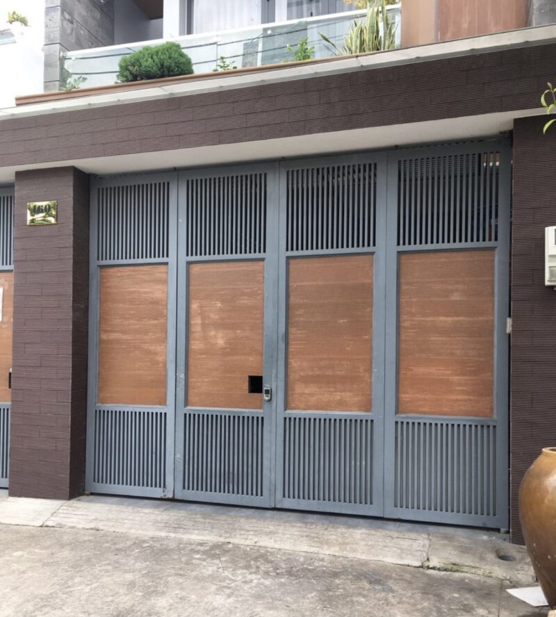 Cửa Cổng Sắt 02