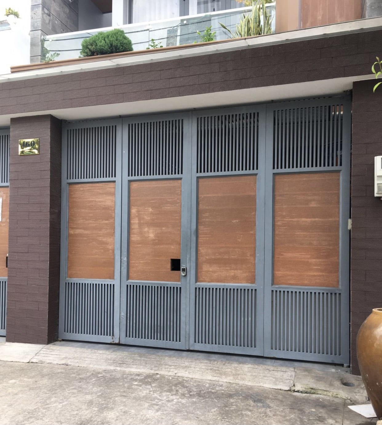 z5002263798405_99c8cdb7908f2b5cac0eeb9b328de072